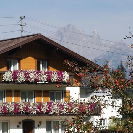 Haus Dachstein Schnitzer Hotel Eben Im Pongau Exterior foto